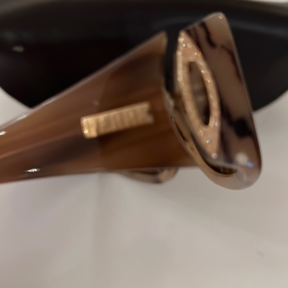 FERRE SUNGLASSES with Case